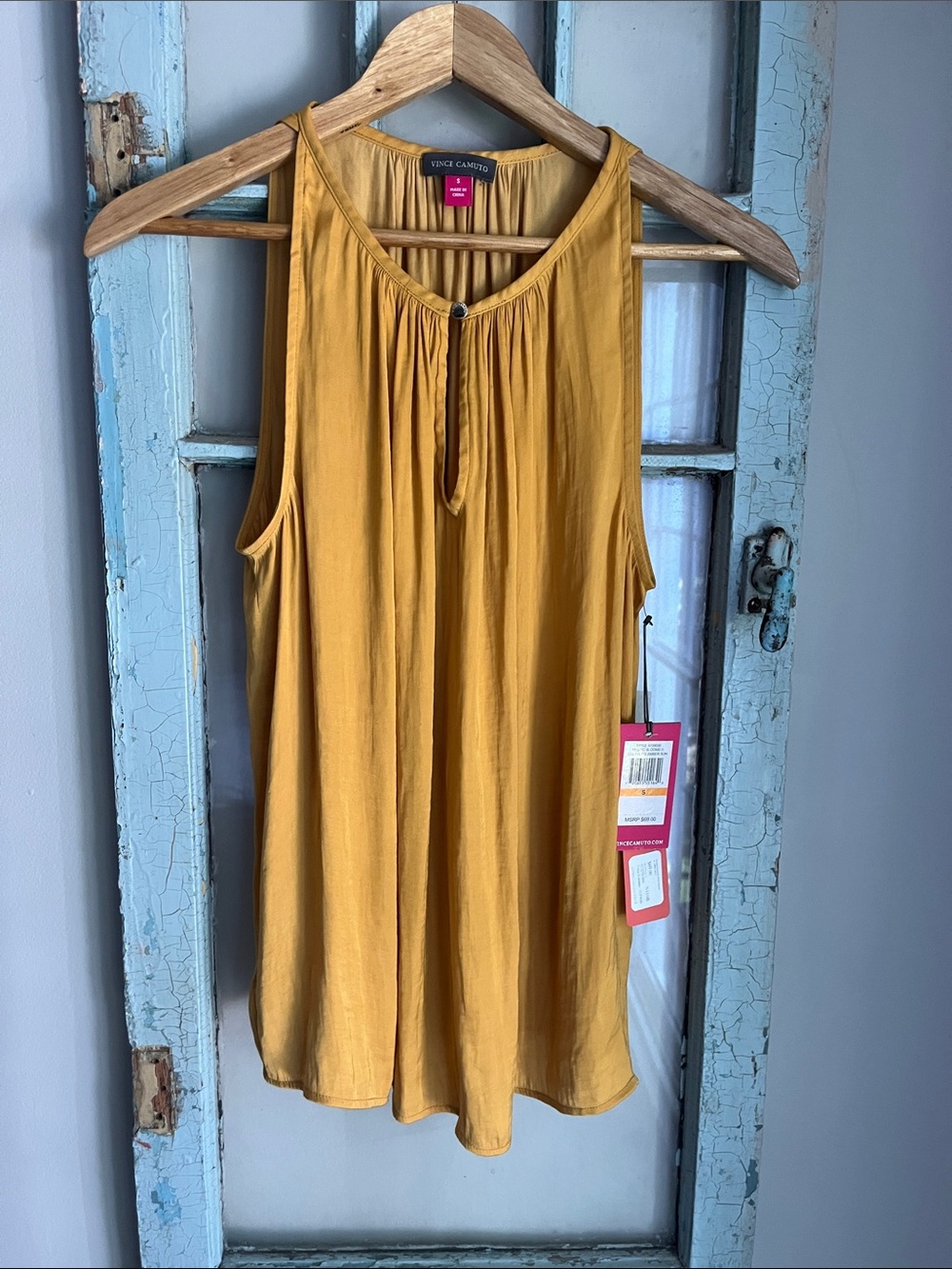 Vince Camuto Mustard Sleeveless Keyhole Camisole
